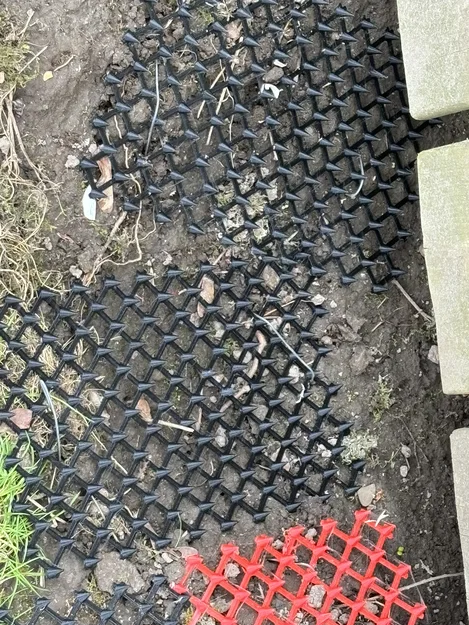 Chông gai ngăn chặn thỏ và thú cưng (Rabbit Deterrent) - Image 3