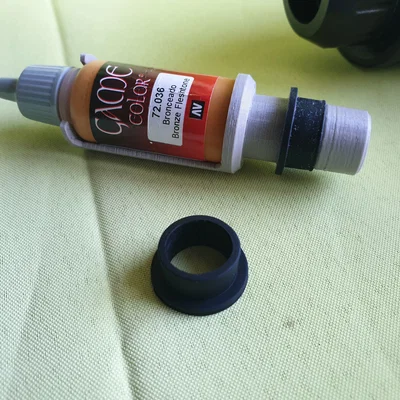 Đầu chuyển đổi (adapter) lắc lọ sơn Vallejo cho máy massage cầm tay