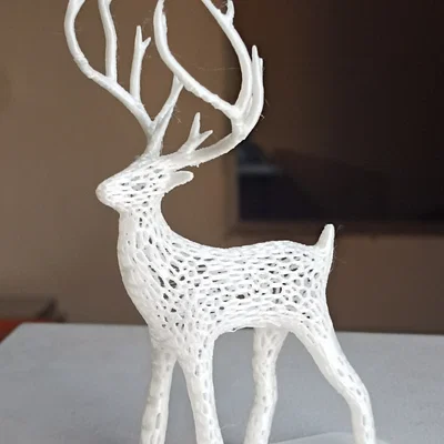 Mô hình tuần lộc 3D thiết kế Voronoi trang trí độc đáo