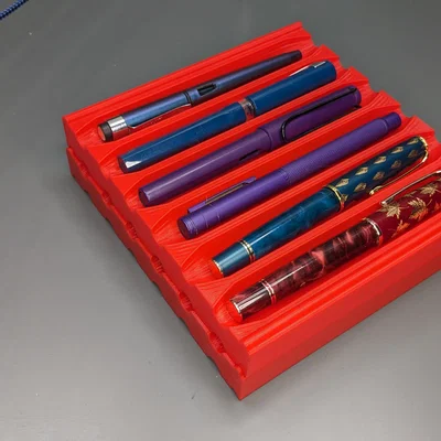 Khay đựng bút máy in chế độ Vase mode có thể chồng lên nhau
