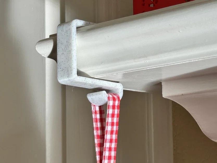 Móc treo tất giáng sinh in 3D cho kệ lò sưởi tiện lợi - Image 1