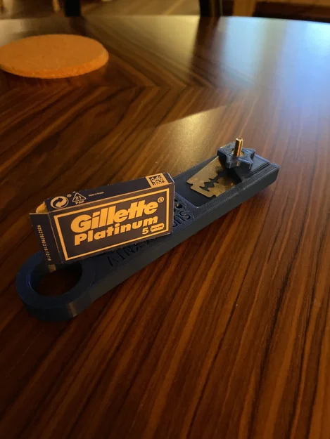 Dụng cụ khứa bánh mì dùng lưỡi lam - Image 5