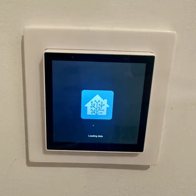 Đế gắn tường chuẩn Mỹ cho NS Panel Pro