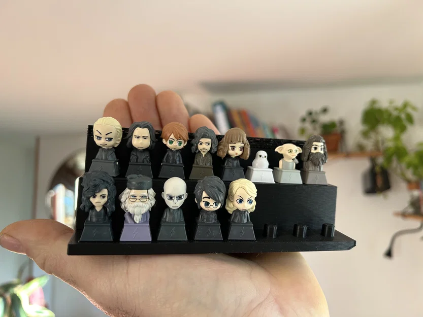 Kệ trưng bày mô hình nhân vật Harry Potter Wizzis - Image 3