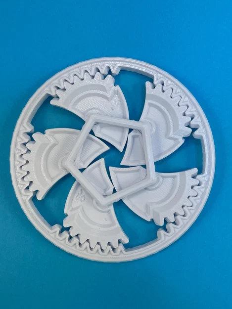 Mechanical iris | In trực tiếp (print in place) | Fidget toy - Image 7