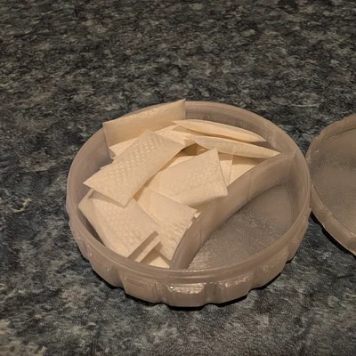 Hộp Đựng Túi Nicotine Zyn/Snus - Có Vách Ngăn