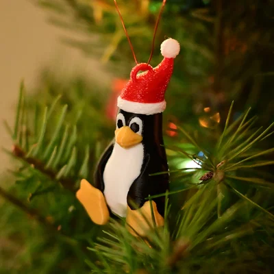 Tux chim cánh cụt Giáng sinh (đồ trang trí cây thông)