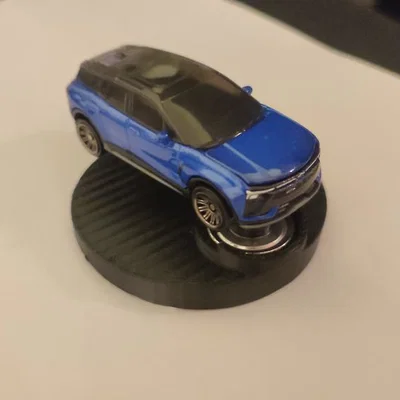 Bộ giá đỡ drift Hotwheels trên bảng điều khiển xe hơi