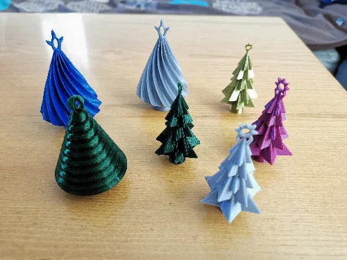 Bộ sưu tập cây thông Noel 3D (Stromky) in không cần hỗ trợ - Image 1