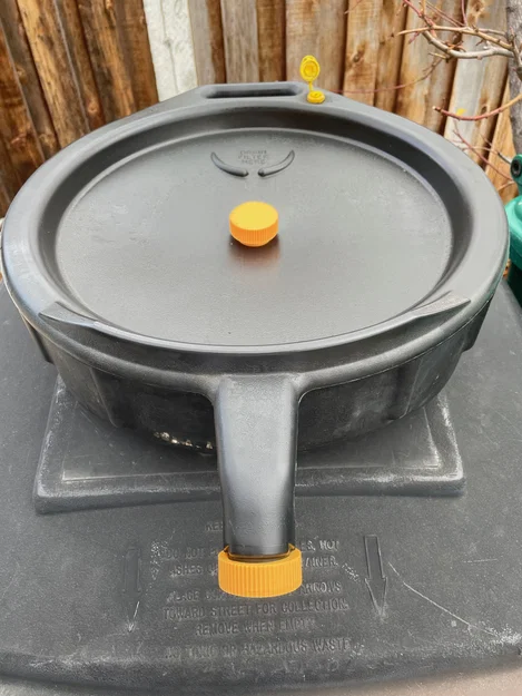 Nắp và Nút Xả Dầu cho Khay Hứng Dầu - PAN 11838 - Image 1