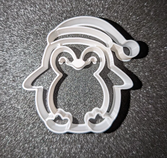 Khuôn cắt bánh quy hình Chim Cánh Cụt Giáng Sinh đáng yêu - Image 1