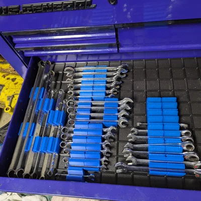 Giá đỡ cờ-lê Gridfinity - Sắp xếp dụng cụ ngăn nắp cho thợ máy