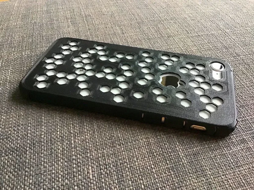 Ốp lưng iPhone 8 họa tiết lục giác - Image 2