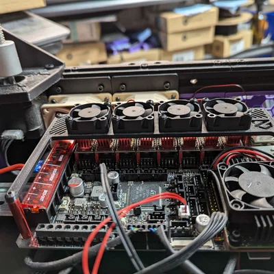 Tấm Gắn Quạt Tản Nhiệt BTT Manta M8P