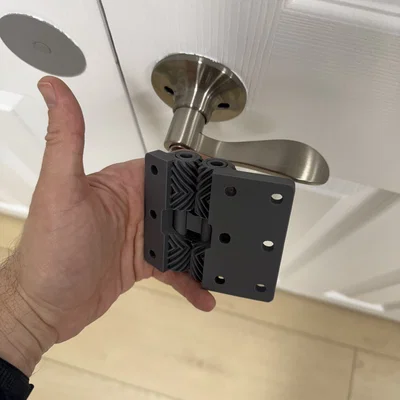 Bản lề bánh răng Print in Place - Lỗ bắt vít âm (Countersunk Holes)