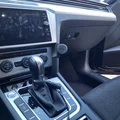 Ngàm gắn giá đỡ điện thoại nam châm cho bảng điều khiển trung tâm Passat B8 - Thumbnail 3