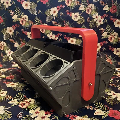 Mô hình động cơ V8 làm mát lon nước