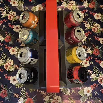 Mô hình động cơ V8 làm mát lon nước