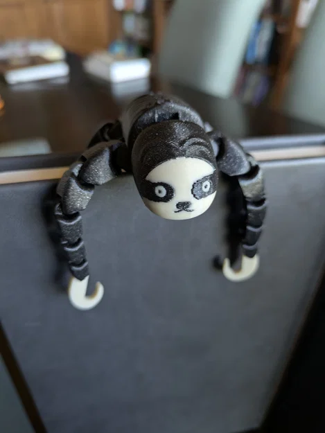 Mô hình chú lười Flexi Sloth linh hoạt treo đồ (Multi-material) - Image 1