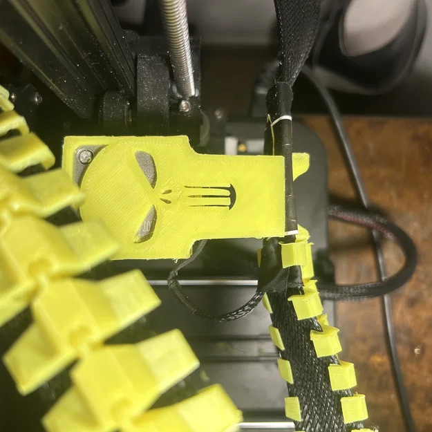 Nắp bảo vệ động cơ và giá đỡ cáp Punisher cho Ender 3 V3 KE - Image 2