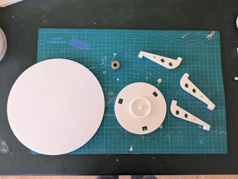 Bàn xoay tự chế hỗ trợ sơn mô hình 3D (3D Printed Painting Turntable) - Image 2