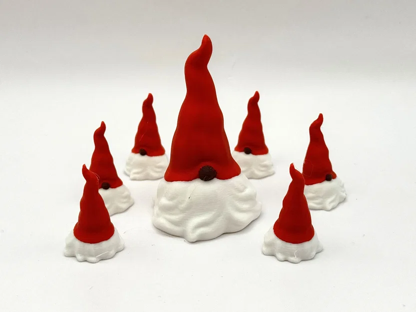 Gnome Giáng Sinh Râu Quai Nón (The Bearded Christmas Gnome) - Image 1