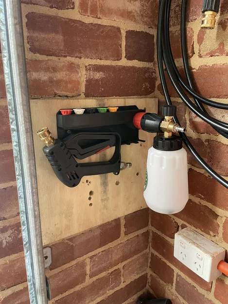 Giá treo phụ kiện cho súng rửa áp lực (Pressure Washer Attachments Holder) - Image 1