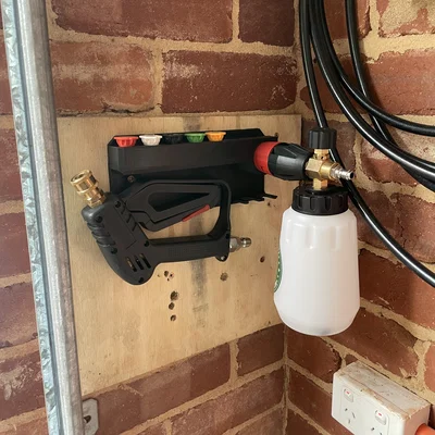 Giá treo phụ kiện cho súng rửa áp lực (Pressure Washer Attachments Holder)