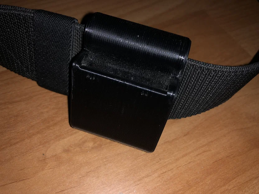 Kẹp Thắt Lưng Cho Thước Dây - Image 1