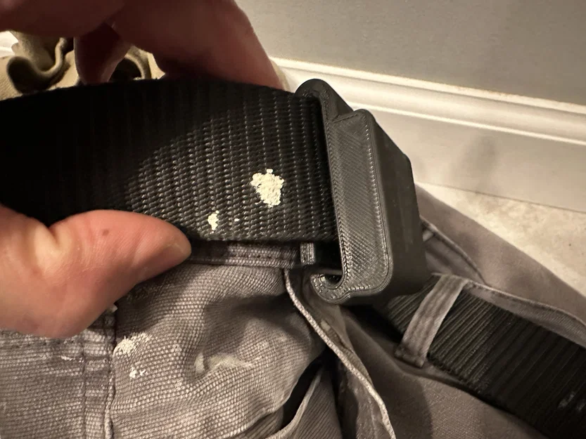 Móc treo thước cuộn gắn thắt lưng tiện dụng - In 3D dễ dàng - Image 1