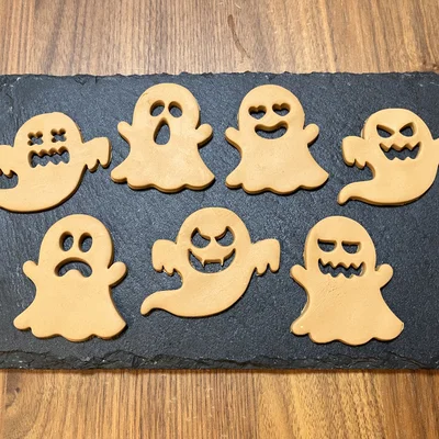 Bộ khuôn cắt bánh quy “Ghosts” (Halloween) – Cookie Cutter set