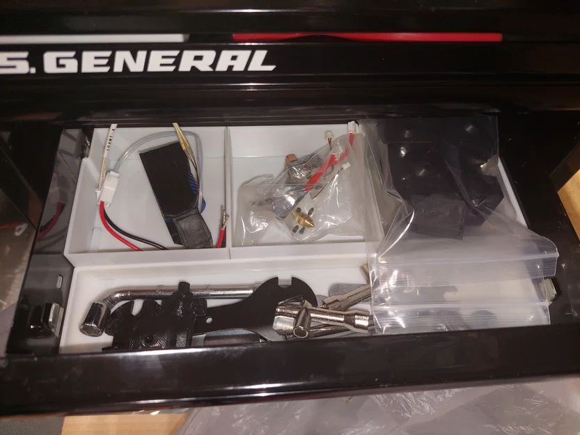 Khay chia ngăn cho Harbor Freight Mini Toolbox - Image 2