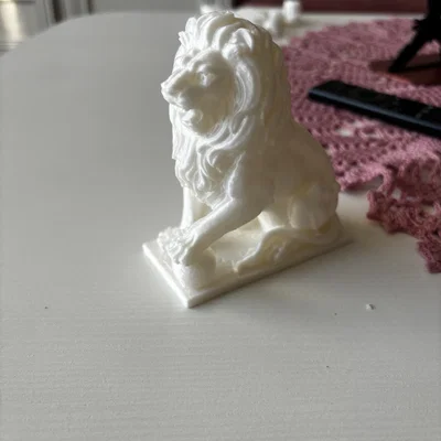Mô hình 3D Lion King - Tượng sư tử oai vệ trang trí bàn làm việc