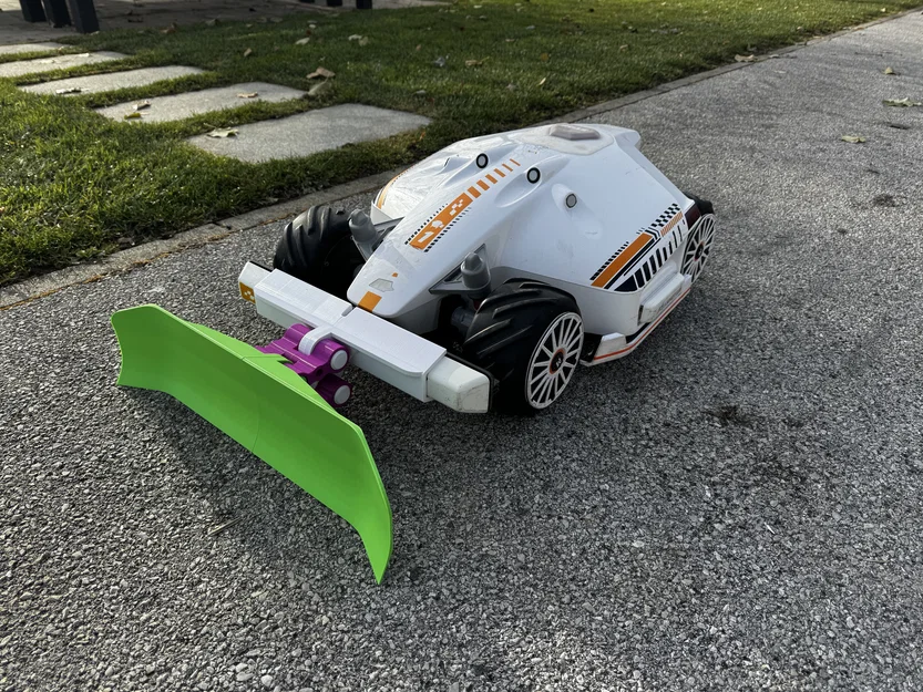 Lưỡi ủi tuyết Mammotion Luba (Mammotion Luba Snow Plow) - Image 1