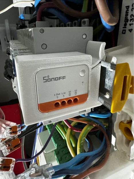 Giá đỡ gắn thanh ray DIN cho bộ điều khiển Sonoff ZBMINI L2 - Image 1