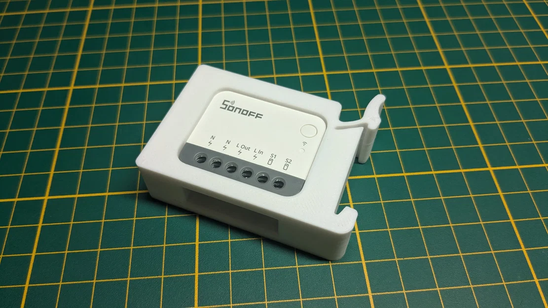 Giá đỡ ray DIN chuyên dụng cho Sonoff ZBMINI R2 - In 3D siêu gọn - Image 1