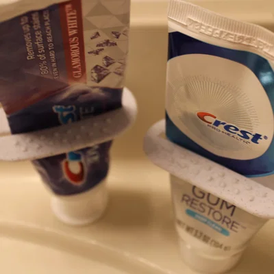 Toothpaste Squeezer – Dụng cụ bóp kem đánh răng