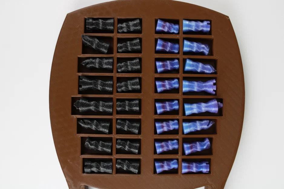 Bộ Cờ Vua Du Lịch Nam Châm (Magnetic Travel Chess Set) - Image 2