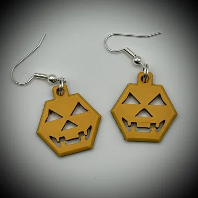 Bông tai Halloween mặt bí ngô lục giác (có thể làm móc khóa/tag túi)