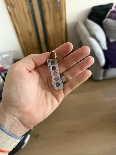 Móc khóa mô phỏng gioăng quy lát động cơ Volvo D5 D5244T (3D Model) - Image 1