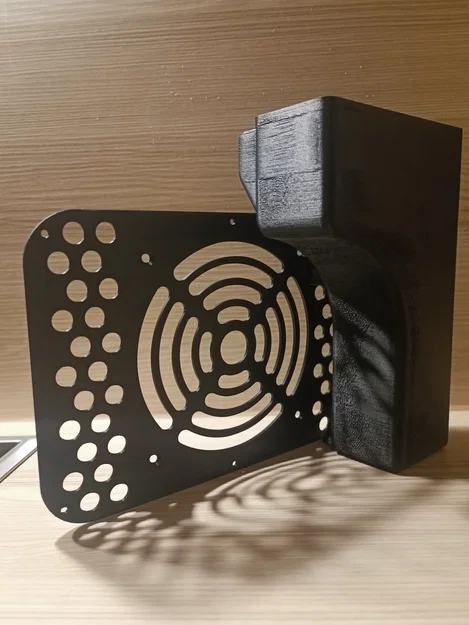 Qidi Plus 4 | Thùng rác/chứa rác thải kèm quạt 120mm - Image 1