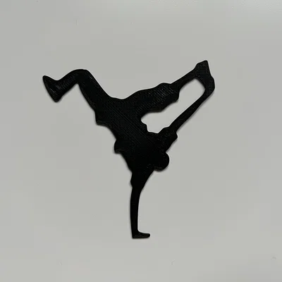 Mẫu trang trí tường 3D hình vũ công Breakdance cực chất