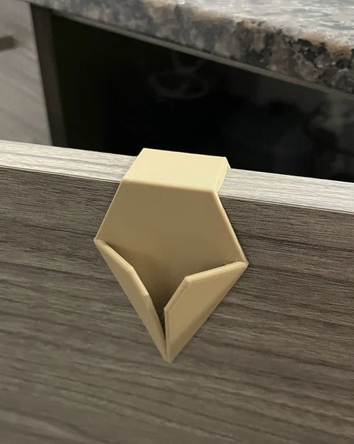 Bản Remix Móc Treo Khăn “The GREATEST Towel Hooks Remix” - Image 1