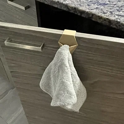 Bản Remix Móc Treo Khăn “The GREATEST Towel Hooks Remix”