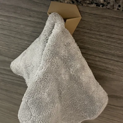 Bản Remix Móc Treo Khăn “The GREATEST Towel Hooks Remix”