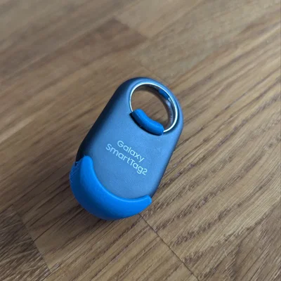 Snap-clip Samsung SmartTag 2 cho vòng cổ mèo