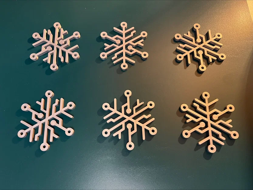 Ornament Giáng Sinh Bông Tuyết Cyber - Image 2