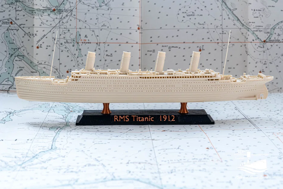 RMS Titanic 1:1000 – Mô hình tàu lịch sử dễ in kèm stand - Image 4