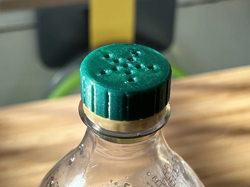 Nắp tưới cây cho chai Coke (Coke Bottle Plant Irrigation Cap) - Image 1