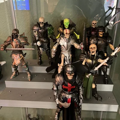 Đế trưng bày mô hình cho tủ kính Detolf